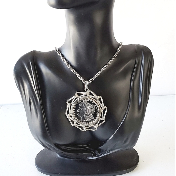 Morgan 1880 Dollar Cutout Silver Tone Pendant Metallic Chain Necklace Vintage - Picture 1 of 12